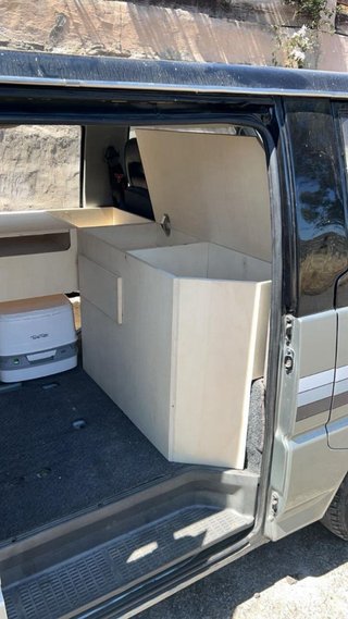 Muebles camper Mitsubishi L300 a medida