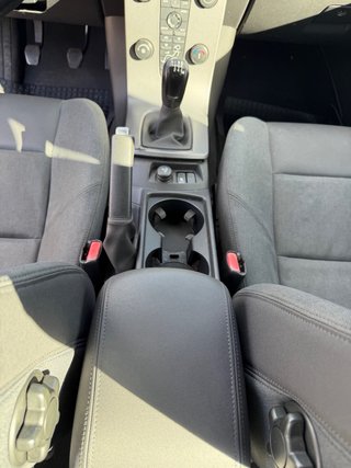 Volvo V50 2.0d 140cv