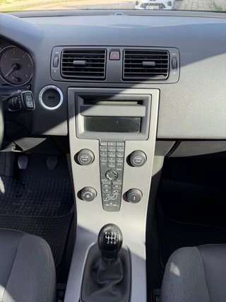 Volvo V50 2.0d 140cv