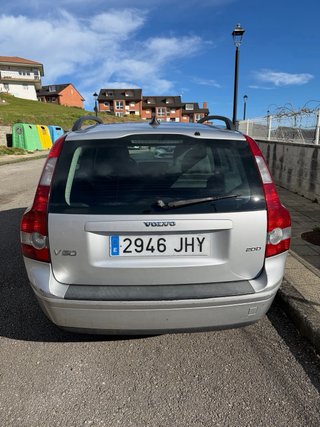 Volvo V50 2.0d 140cv