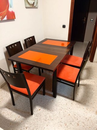 Masa salón extensible con 5 sillas