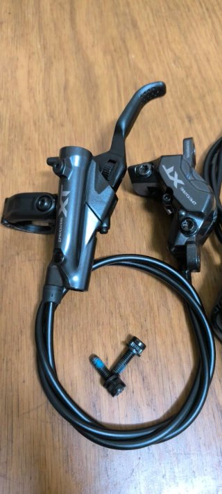 Frenos Shimano XT M8220