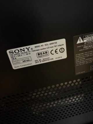 Televisión Sony KDL-40NX720