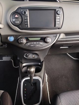Toyota Yaris 2016