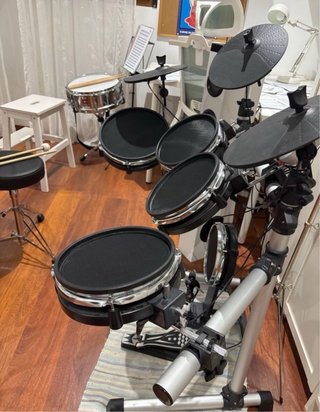 Batería Electrónica Millenium + Altavoz