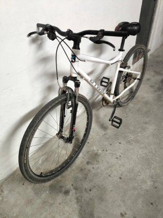 Bicicleta Decathlon Blanca