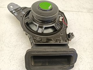 SUBWOOFER VOLVO XC40 D4204T12 P31438479