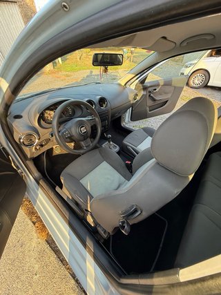 SEAT Ibiza 2004