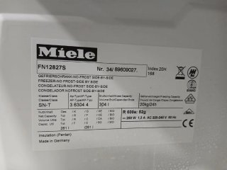 Congelatore verticale Miele bianco
