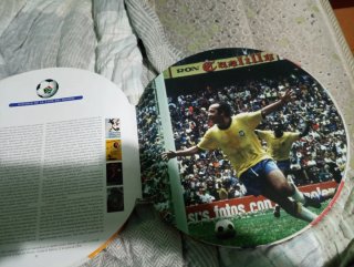 Libro la historia de los mundiales