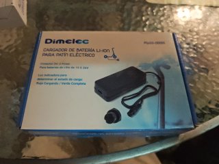 Cargador Batería Patinete Eléctrico Dimelec