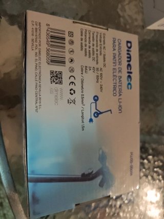 Cargador Batería Patinete Eléctrico Dimelec