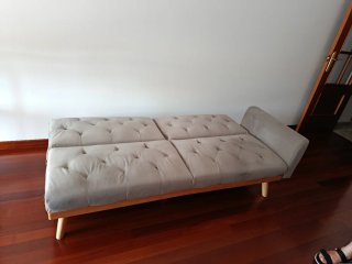 Sofá Cama Gris Tela y Madera