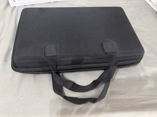 Arturia Minilab 3 Controlador MIDI + funda