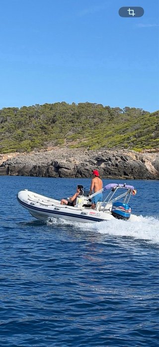 Lancha Zodiac Valiant 5.20 fueraborda Sta Eulalia