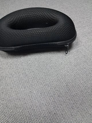 Funda para gafas Arnette negra