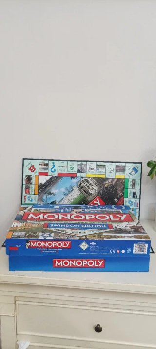 Monopoly Edición Swindon