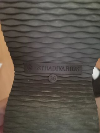 Sandalias Stradivarius