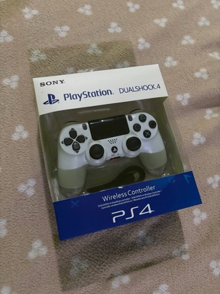 Controller PS4 DUALSHOCK 4 Bianco Nuovo