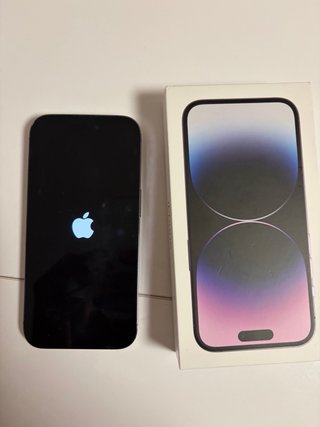 iPhone 14 Pro Morado Oscuro