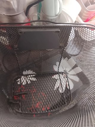 Cesta de bicicleta negra