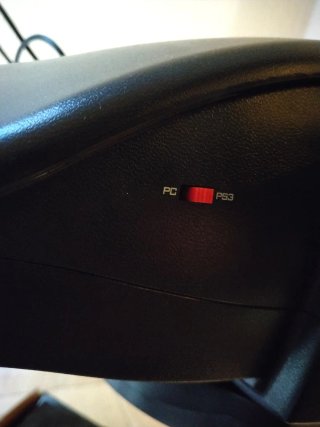 Volante Ferrari Thrustmaster compatible