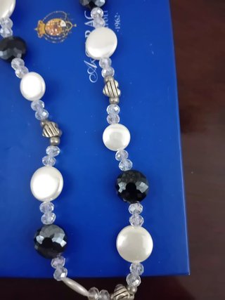 Collana pietre naturali grigio e bianco
