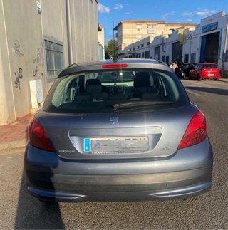 Peugeot 207 2006
