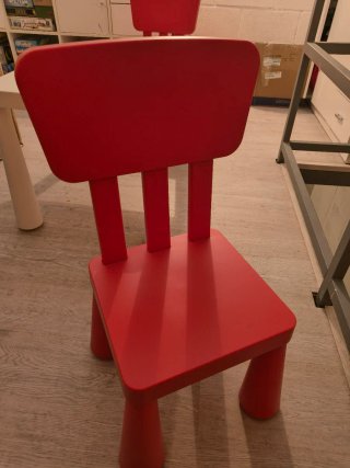 Mesa y Sillas Infantiles