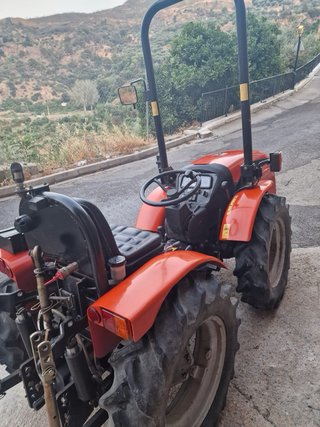 Tractor Agria 935