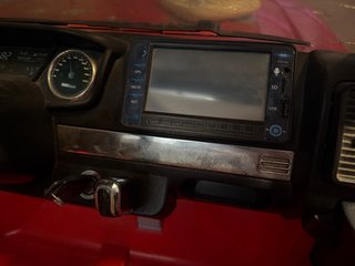 Coche Batería 4x4 para 2 Niños falta bateria