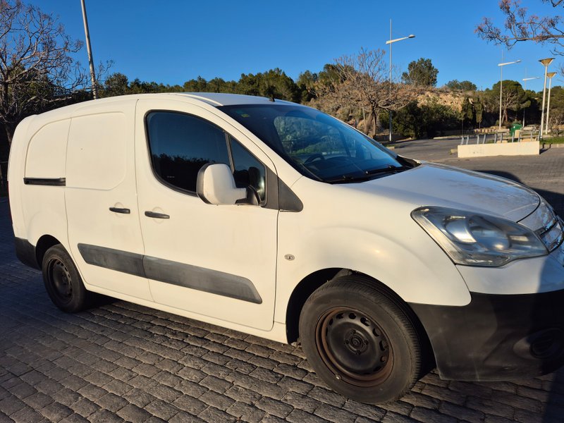 Citroën Berlingo 2011, foto 2