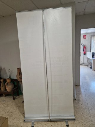 Cartel publicitario