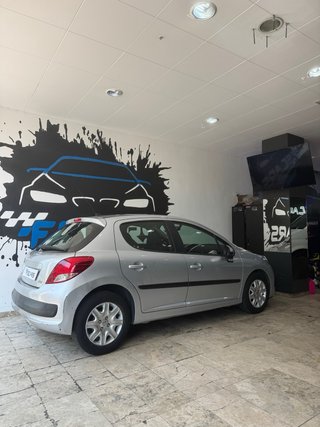 PEUGEOT 207 🟡 1.4 HDI 70cv 79000km!!!
