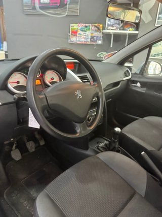 PEUGEOT 207 🟡 1.4 HDI 70cv 79000km!!!