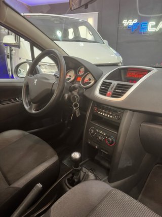 PEUGEOT 207 🟡 1.4 HDI 70cv 79000km!!!