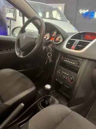 PEUGEOT 207 🟡 1.4 HDI 70cv 79000km!!!