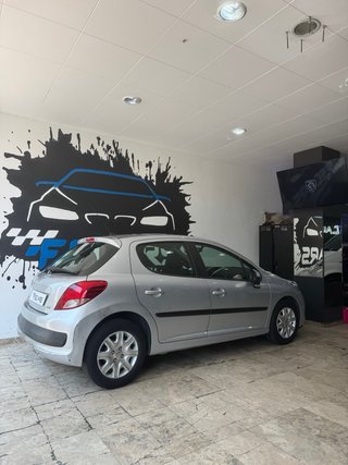 PEUGEOT 207 🟡 1.4 HDI 70cv 79000km!!!