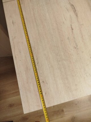 Mesa de comedor o cocina plegable.