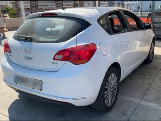 Opel Astra 2015