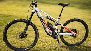Bicicleta Eléctrica GHOST ASX 29