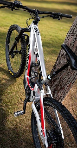 Bicicleta Eléctrica GHOST ASX 29