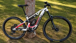 Bicicleta Eléctrica GHOST ASX 29