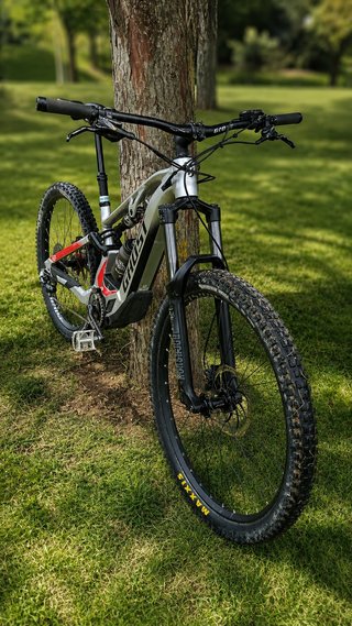 Bicicleta Eléctrica GHOST ASX 29