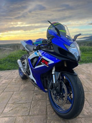 Suzuki GSXR 600 K6 Azul/Blanco 34.000 km