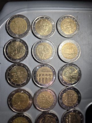 Colección monedas 2€ y 1€