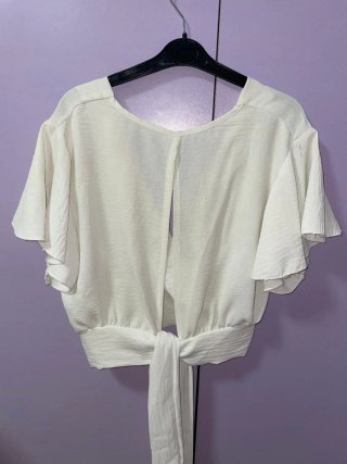 Blusa blanca cruzada talla S