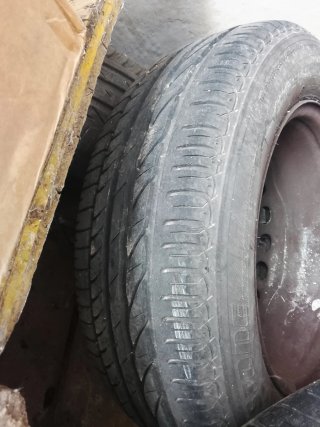 4 Ruedas con Llanta 195/65R15 91H