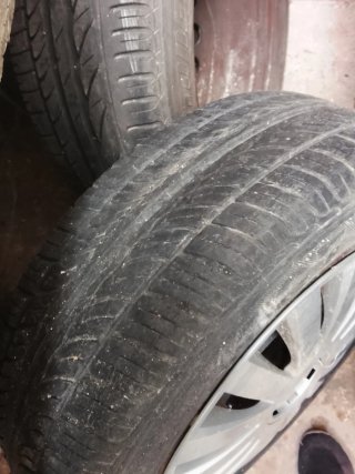 4 Ruedas con Llanta 195/65R15 91H