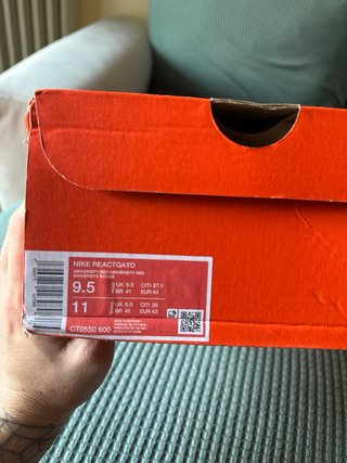 Nike React Gato Rojas